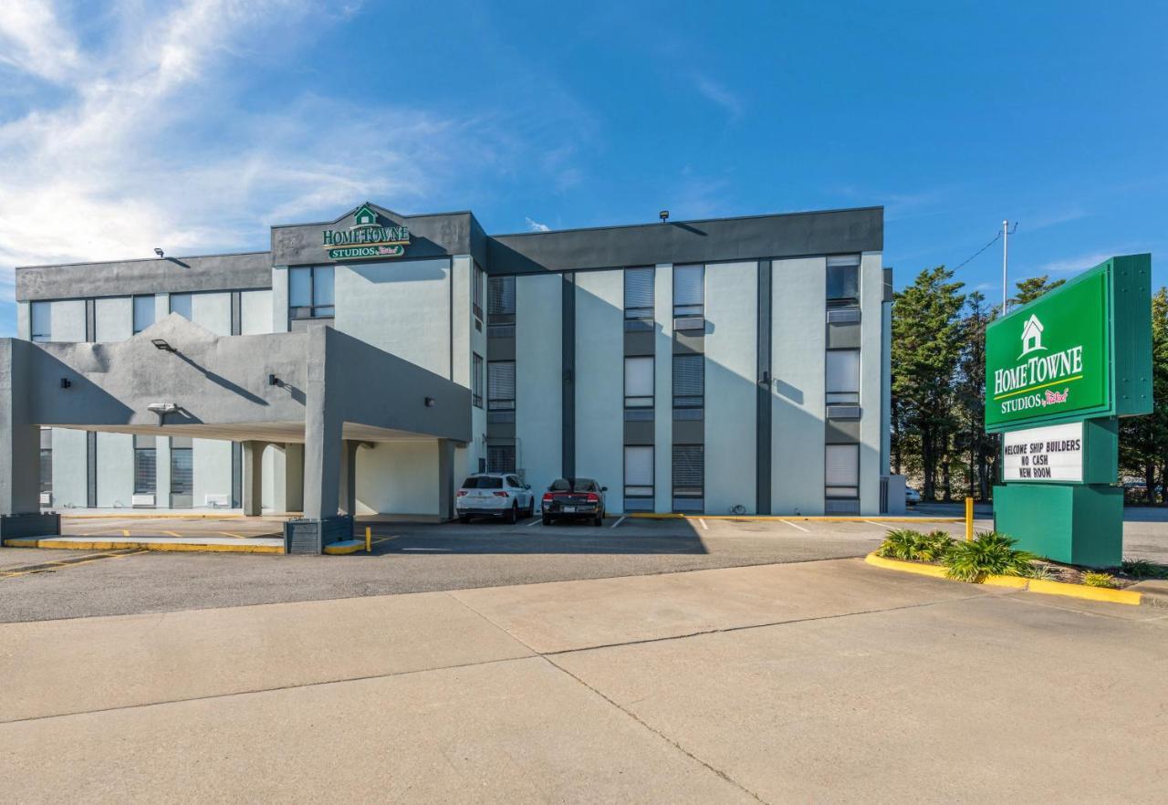 Hometowne Studios By Red Roof Newport News - Hampton West Exterior foto